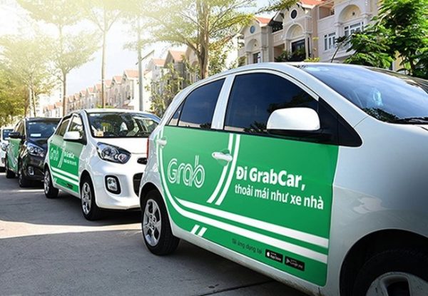 Sắp tới sẽ quản lý chặt Uber, Grab trong Nghị định mới