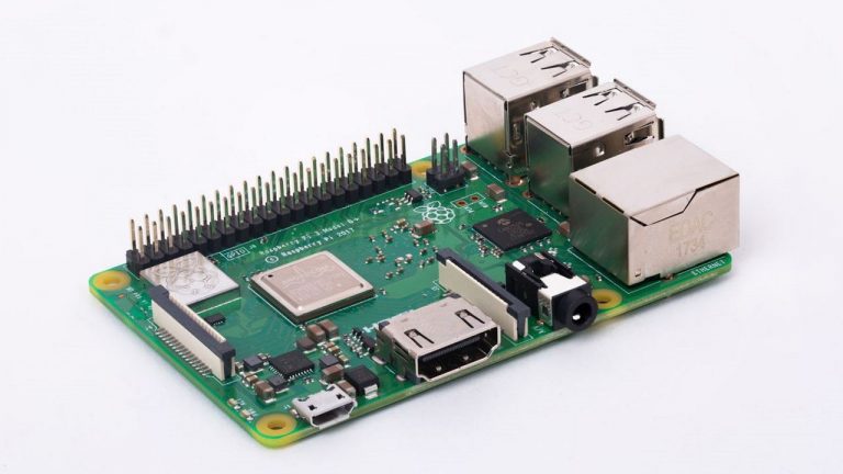 Rasberry Pi Model B+: mạnh hơn, Wi-Fi băng tần kép, Bluetooth 4.2, giá không đổi