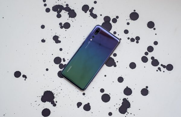 Đặt trước Huawei P20 Pro từ hôm nay (15/5), giá 19.99 triệu đồng