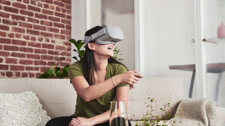 So sánh Oculus Go và các thiết bị VR hoạt động độc lập khác