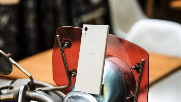 Loạt smartphone Sony vừa giảm giá từ 1-2 triệu đồng
