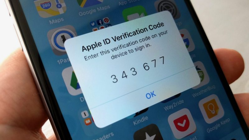 NÓNG: Chỉ cần passcode mở máy là đổi được mật khẩu iCloud?