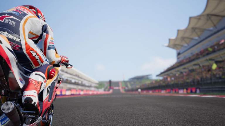 Đánh giá MotoGP 18 – đường đua thiếu “nhiệt”