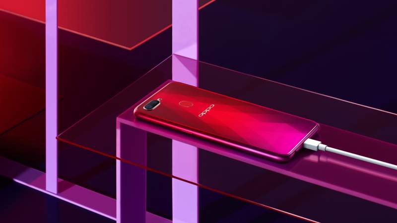 OPPO F9 vừa ra mắt, F9 Pro đã lộ cấu hình