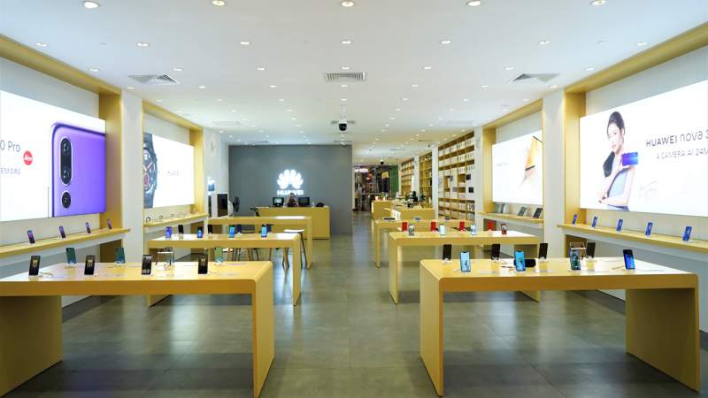 Huawei khai trương cửa hàng trải nghiệm đầu tiên tại Việt Nam