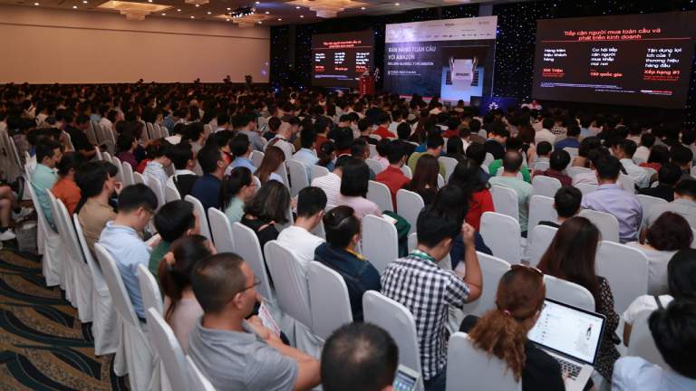 Amazon cung cấp trang web tiếp thị bằng tiếng Việt cho người bán hàng Việt Nam