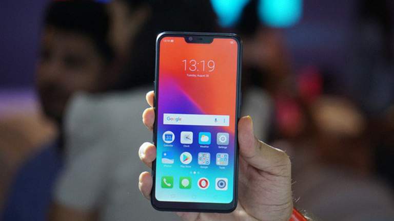 Realme 2 ra mắt, giá 3,5 triệu đồng