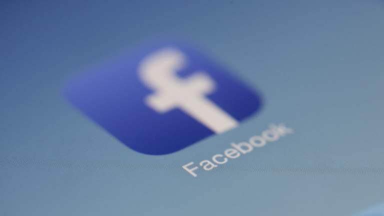 Cách rời khỏi nhiều nhóm cùng lúc trên Facebook