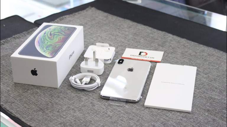 iPhone Xs Max từ 79 triệu rớt xuống dưới 50 triệu đồng chỉ sau vài giờ