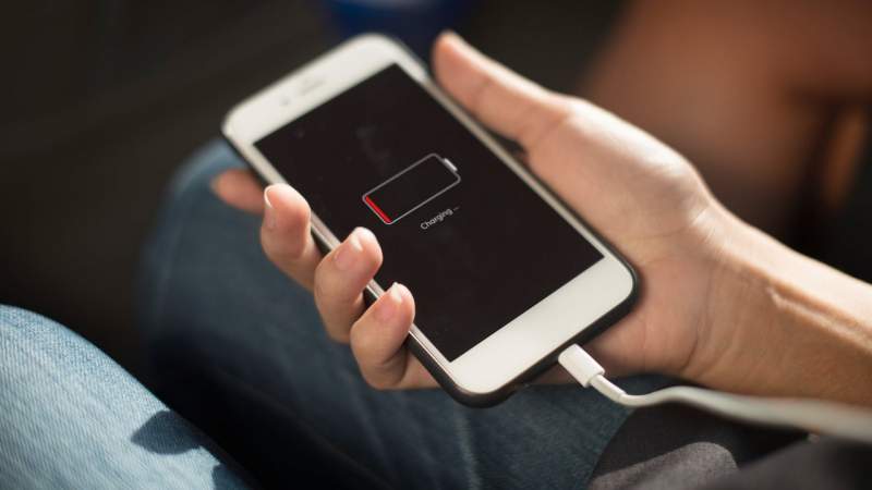 LowLock: Tiết kiệm pin iPhone cho máy jailbreak