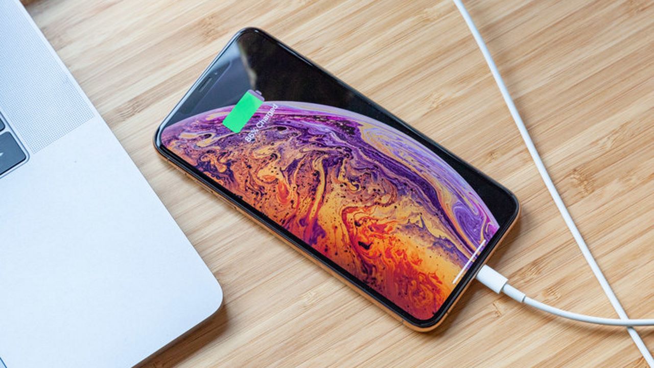 Kết quả hình ảnh cho iPhone Xs Max