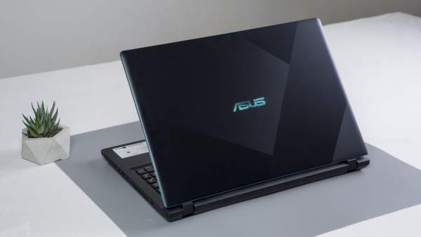 FPT Shop lên kệ độc quyền laptop gaming ASUS F560