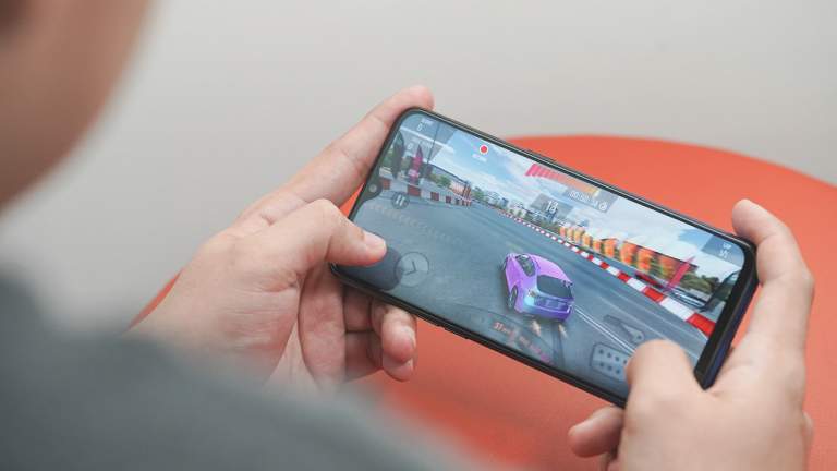 Công nghệ Hyper Boost giúp gì cho chiếc smartphone?