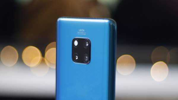 Đánh giá Huawei Mate 20 Pro: “Đắt xắt ra miếng”?