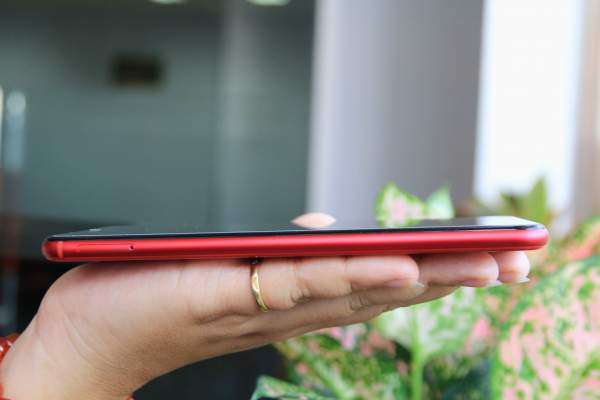 Đánh giá Honor 8X: màn hình tai thỏ thời thượng, chụp ảnh đẹp, giá vừa tiền