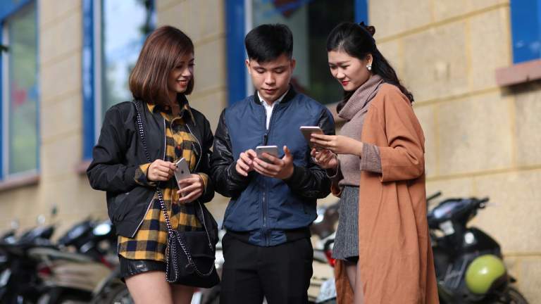 Nhà mạng dừng quay số song song cho thuê bao 11 số từ ngày 15/11