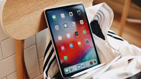 iPad Pro và Macbook Air Retina phiên bản 2018 chính thức lên kệ