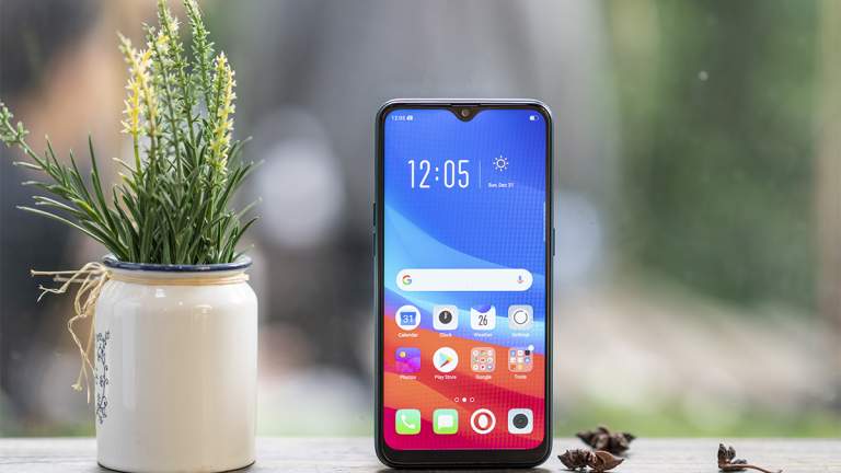 Đánh giá Oppo A7: Dáng đẹp, pin trâu
