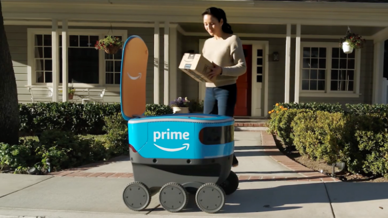 Amazon giao hàng bằng người máy