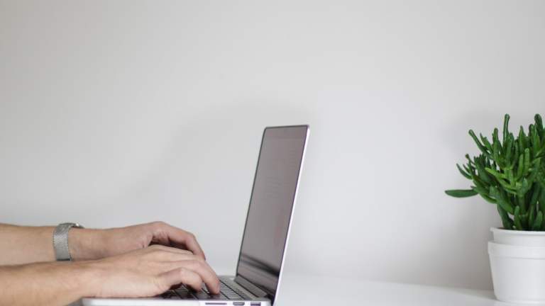 50 phím tắt ai cũng cần khi dùng máy Mac