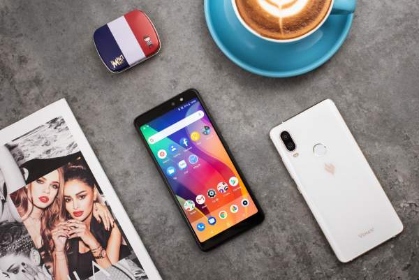 Smartphone Vsmart nào đang giảm giá mạnh?