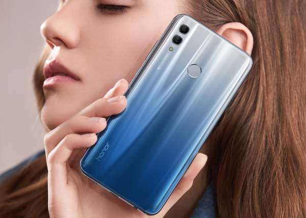 Đã có siêu phẩm Honor 10 – Tại sao Honor còn ra Honor 10 Lite?