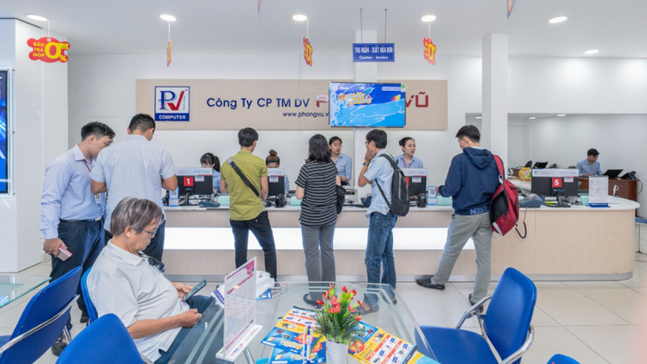 Phong Vũ tung chương trình khuyến mại “shock” nhất mùa hè