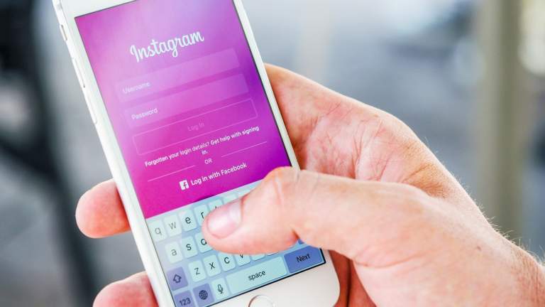 Cách không cho phép iPhone lưu ảnh Instagram vào Camera Roll