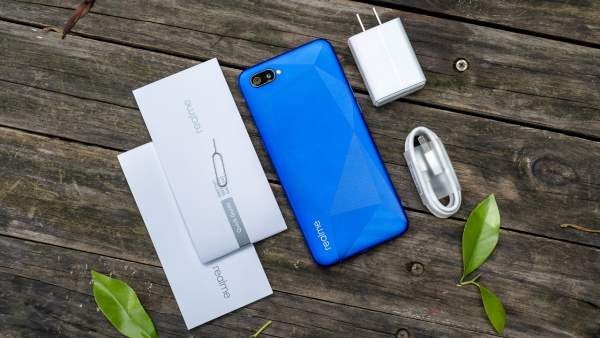 Realme C2 bán ra ngày 1/6, giá từ 3 triệu đồng