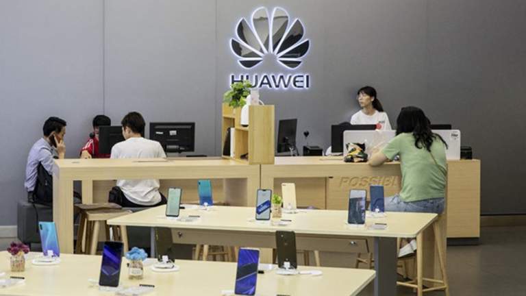 Không dùng được Google, Facebook, Huawei sẽ hoàn tiền cho người dùng smartphone