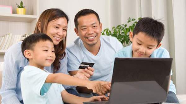 Online Friday 2019 khởi động với ưu đãi 70% trong Ngày hội Gia đình Việt 28/6/2019
