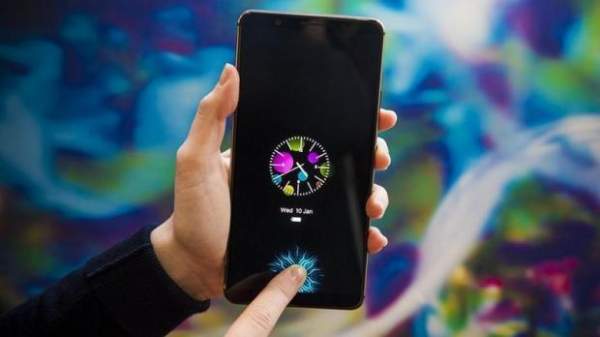 Cảm biến vân tay dưới màn hình: Cuộc chiến mới của thị trường smartphone