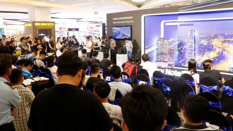 Samfan háo hức tham gia buổi Tech Offline Galaxy Note10 | Note10+ cùng FPT Shop