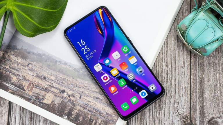 Smartphone 7 triệu đồng: Oppo K3 hay Vsmart Live?