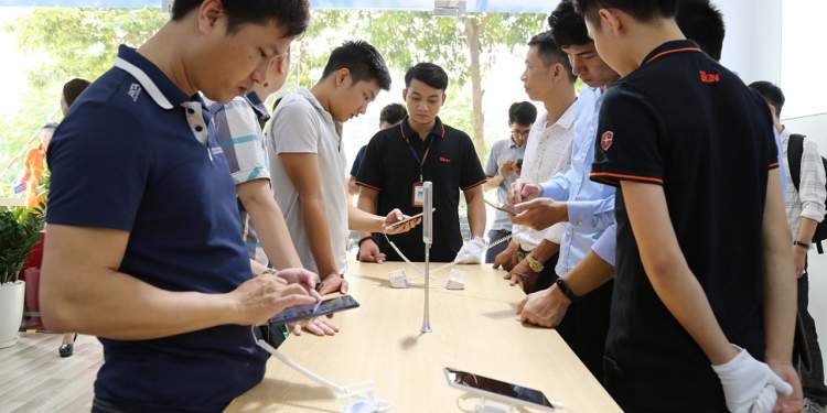 Bphone 4 chính thức ra mắt ngày 25/3