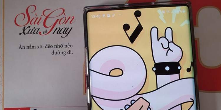 Mời bạn tải bộ ảnh nền che nốt ruồi Galaxy Note 10 chính chủ Samsung