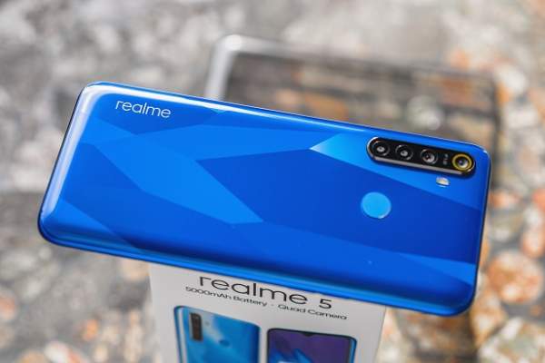 Realme 5 ra mắt tại Việt Nam ngày 3/10, mở bán 4/10