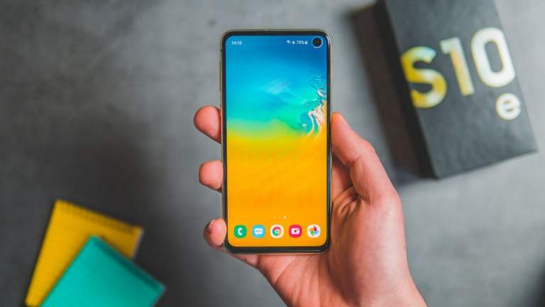 Samsung Galaxy S10 nhận bản cập nhật mới, thêm nhiều tính năng giống Note 10