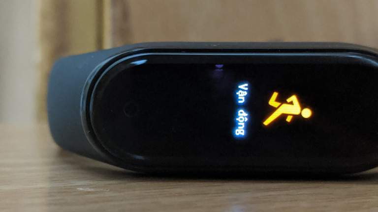Đã có bản cập nhật tiếng Việt trên iOS dành cho Mi Band 4