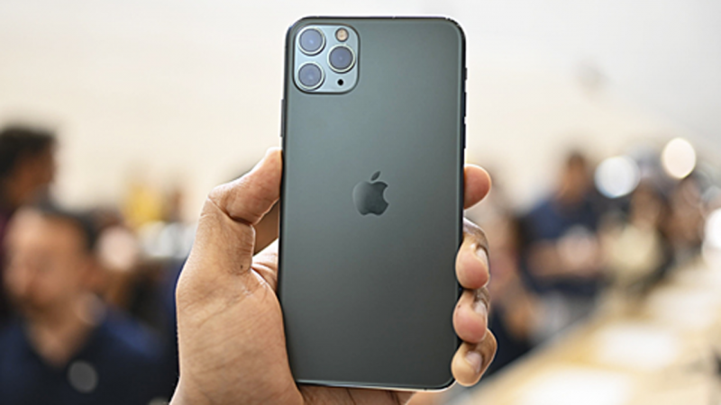 44 triệu mua được chiếc xe máy, liệu bạn có dùng để mua iPhone 11 Pro Max?