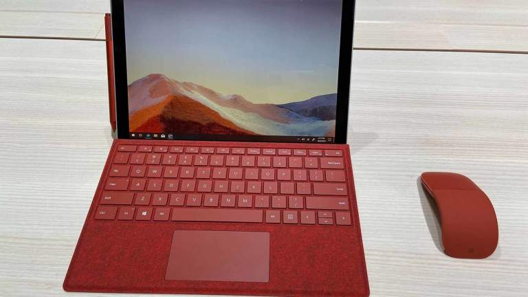 Surface Pro 7 có màn hình 12.3-inch, giá từ 749USD