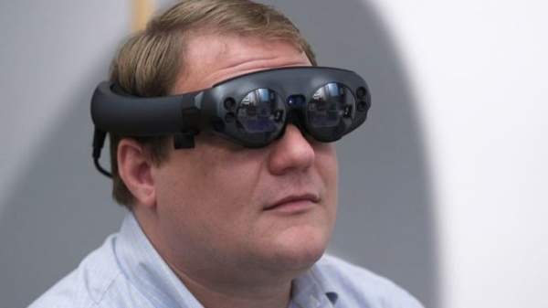 Điểm danh những chiếc kính thực tế ảo của các ông lớn công nghệ