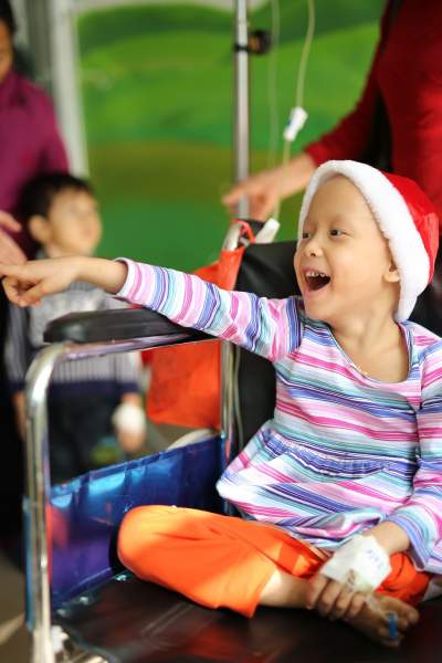 Help-Portrait lần thứ 10 chính thức khai mạc với sự tham gia của hơn 1.000 tình nguyện viên