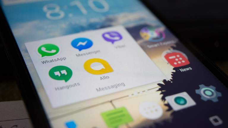 Cách xem người like trên Viber