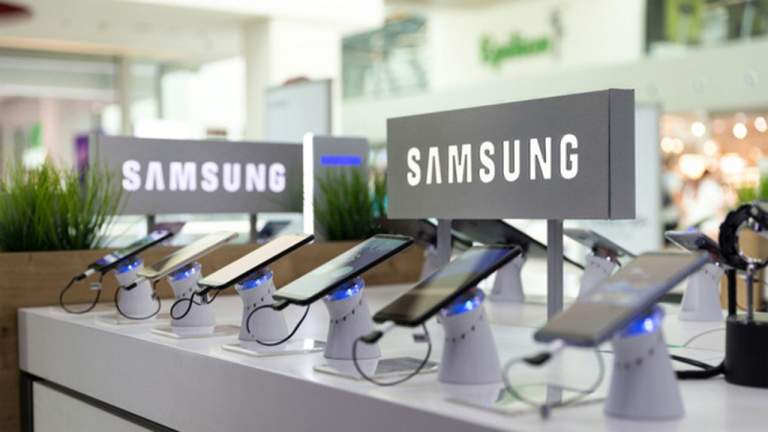 Sau Apple, Samsung tạm đóng cửa hàng lớn nhất tại Trung Quốc