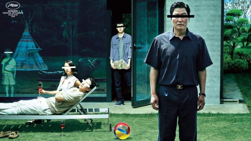Chế ảnh “che mắt” theo phong cách phim Parasite (Ký sinh trùng)