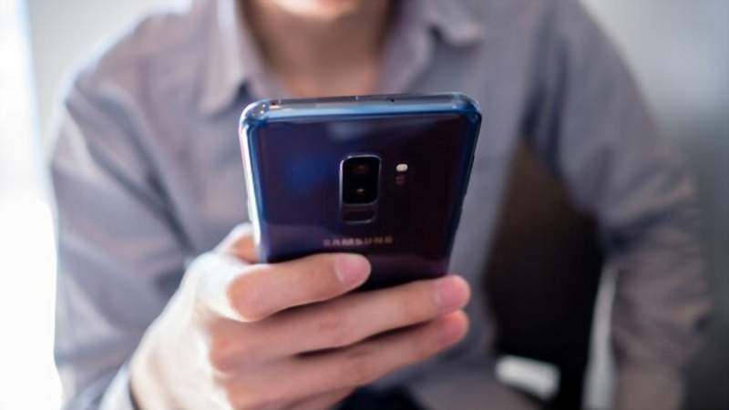 Tại sao bạn nhận thông báo lạ ‘1’ trên điện thoại Samsung