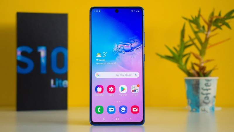 Có 15 triệu đồng, chọn Galaxy S10 Lite hay Mi Note 10 Pro?