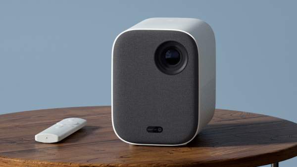 Xiaomi ra mắt bộ đôi máy chiếu và máy hút bụi cầm tay tại Việt Nam