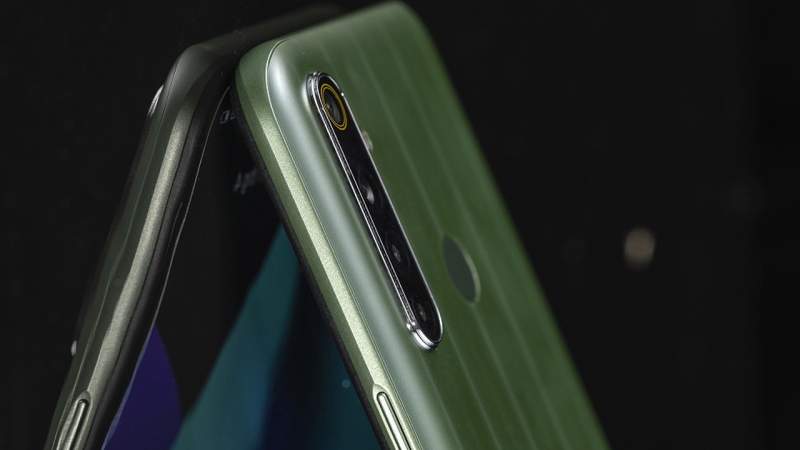 Ngắm hình ảnh mở hộp đẹp long lanh của Realme 6i